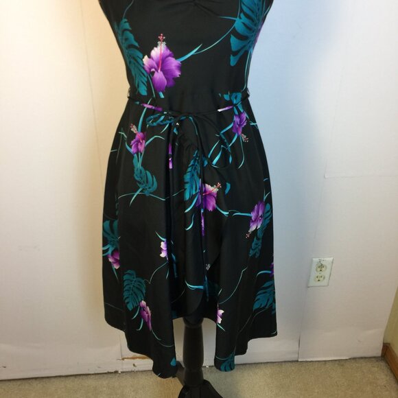 Vintage Fumi's Originals Hawaiian Dress S/XS Womans Black Floral Halter Belted - Picture 10 of 13